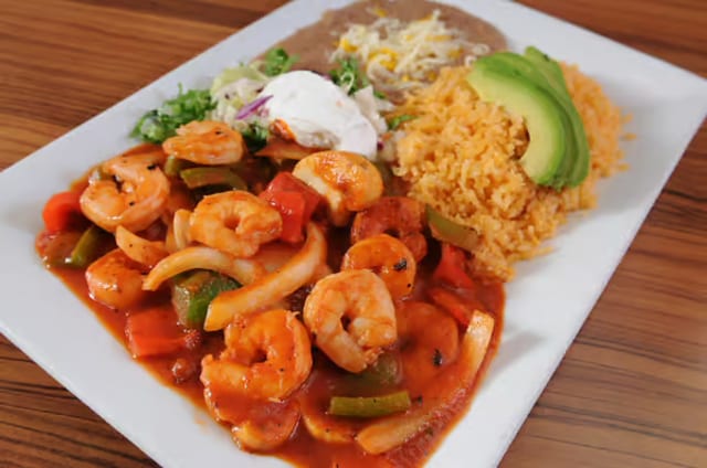 Camarones Rancheros.